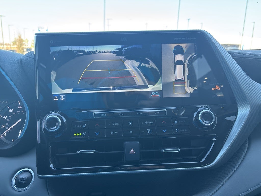 2020 Toyota Highlander Platinum