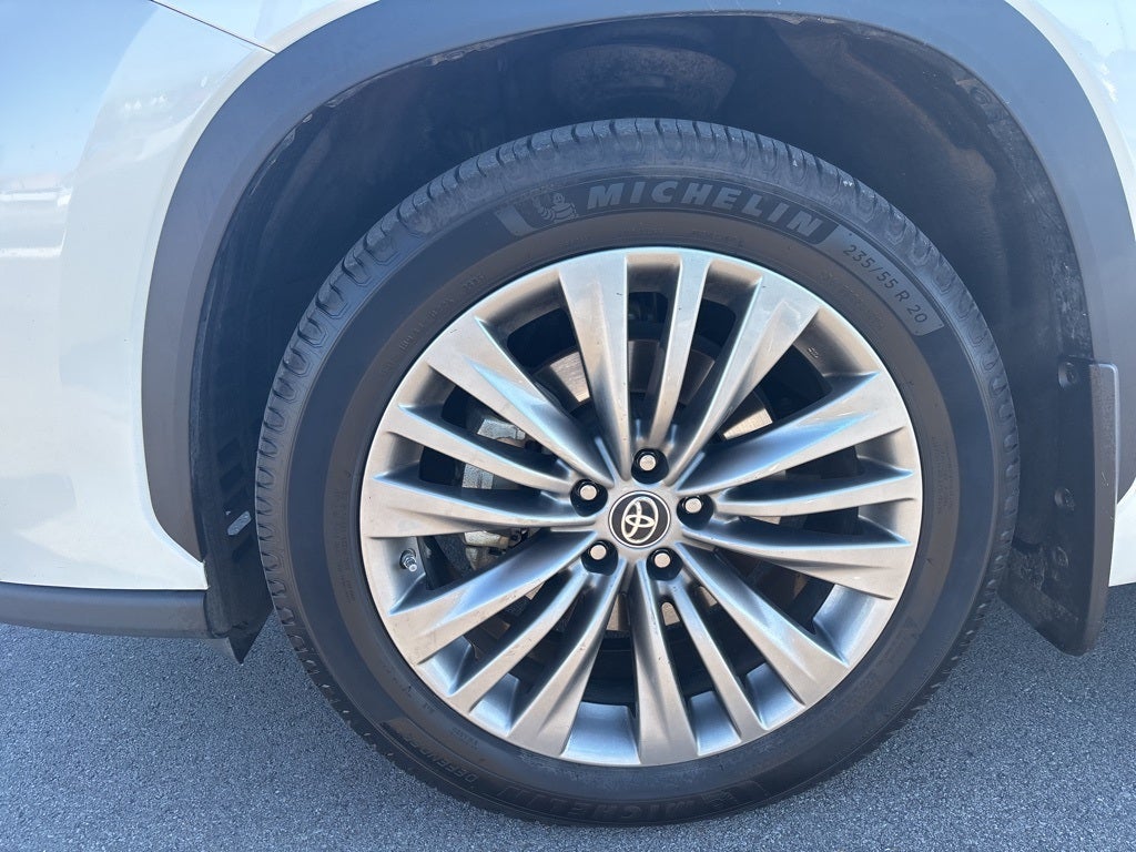 2020 Toyota Highlander Platinum