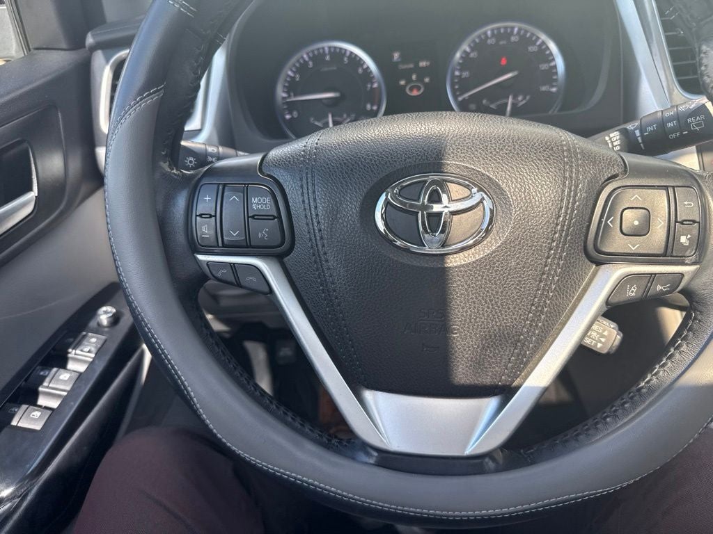 2017 Toyota Highlander XLE