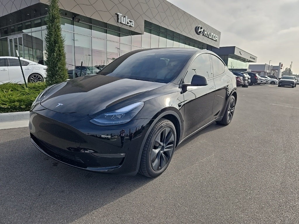 2025 Tesla Model Y Long Range