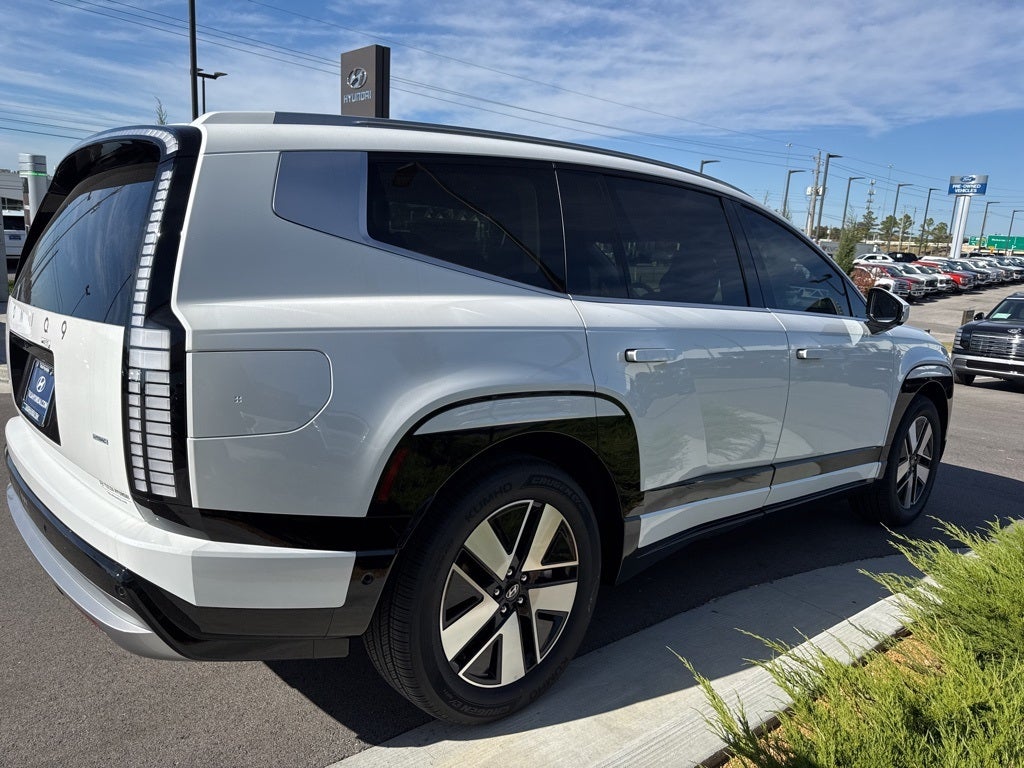 2026 Hyundai IONIQ 9 SEL