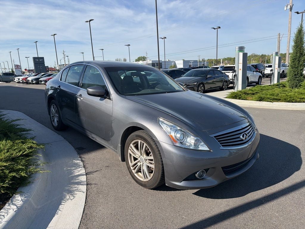 2013 INFINITI G37 X