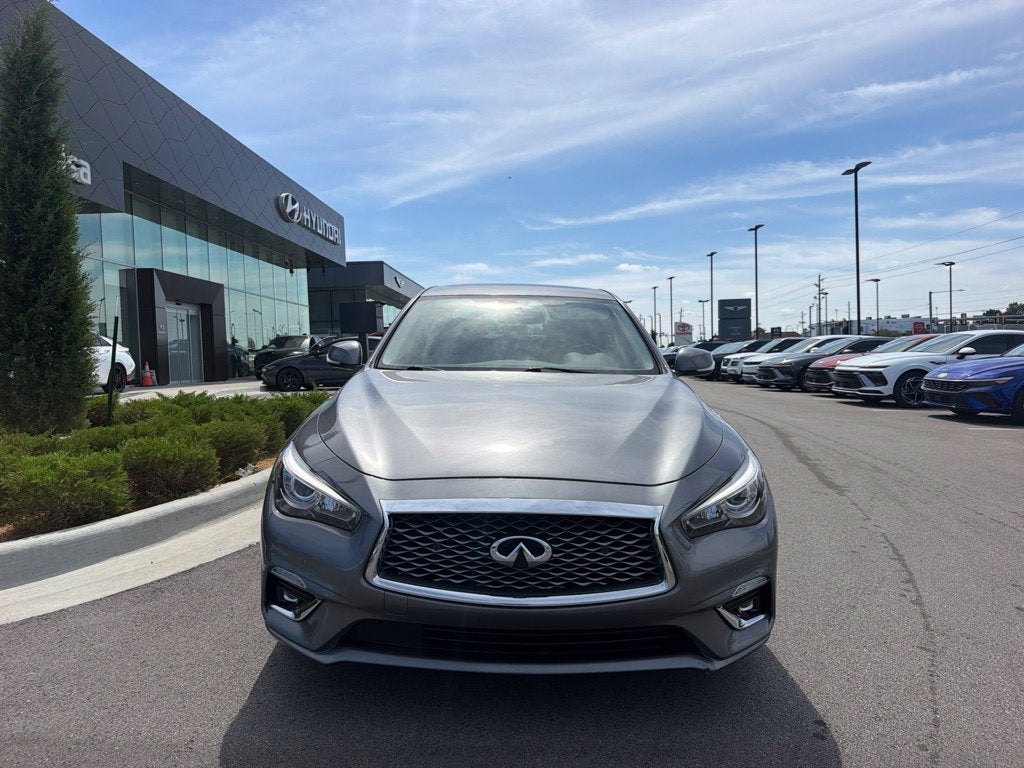 2023 INFINITI Q50 LUXE