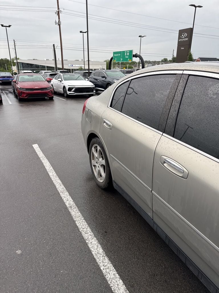 2003 INFINITI G35 Luxury