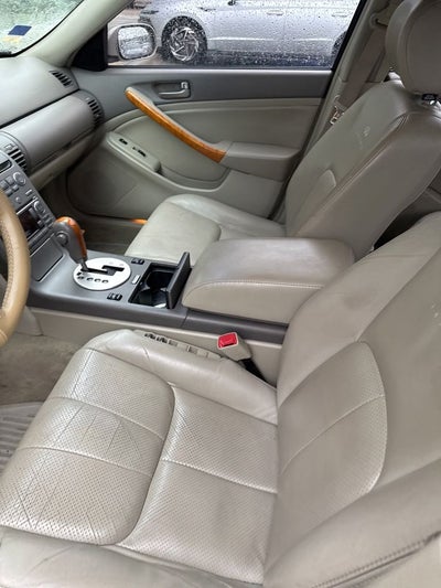 2003 INFINITI G35 Luxury