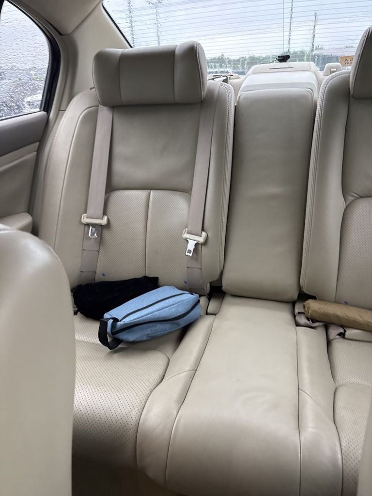 2003 INFINITI G35 Luxury