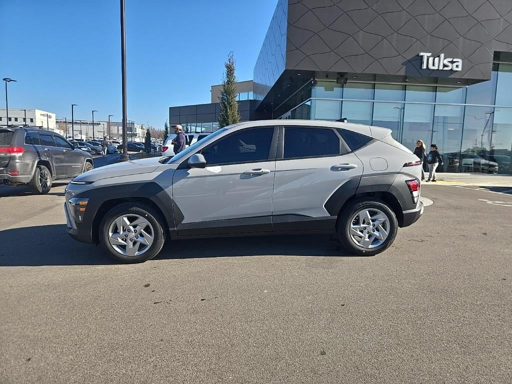 2026 Hyundai KONA SE FWD