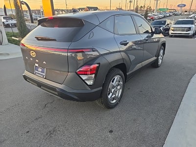 2026 Hyundai KONA SE FWD