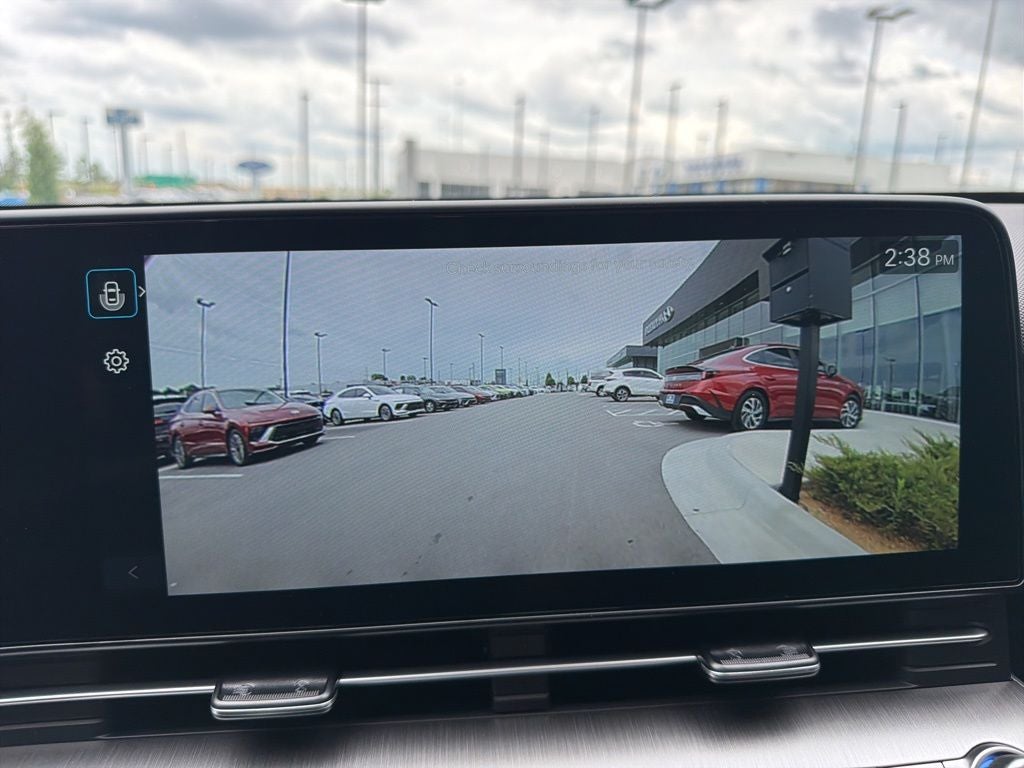 2026 Hyundai KONA SE FWD