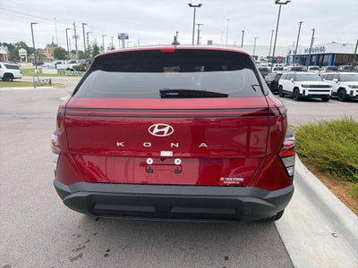 2026 Hyundai KONA SE FWD