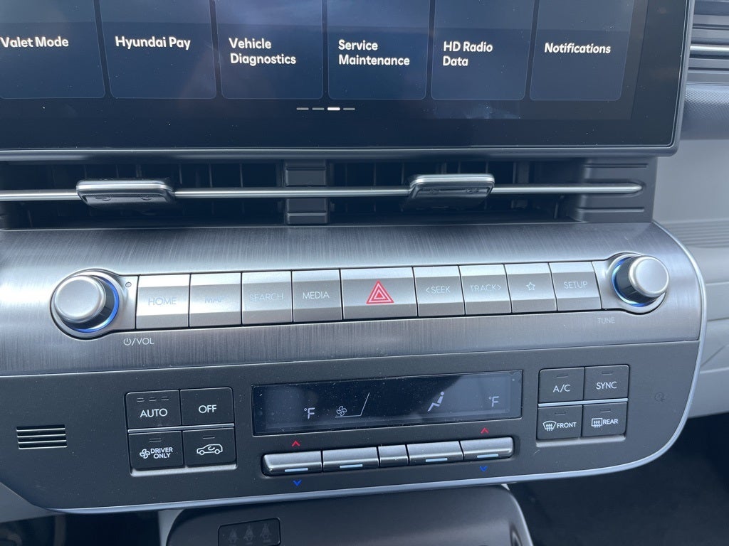 2025 Hyundai KONA ELECTRIC SEL