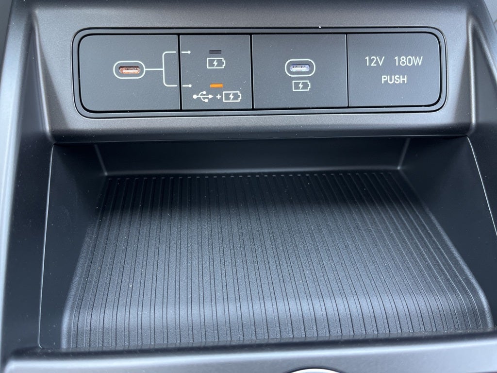 2025 Hyundai KONA ELECTRIC SEL