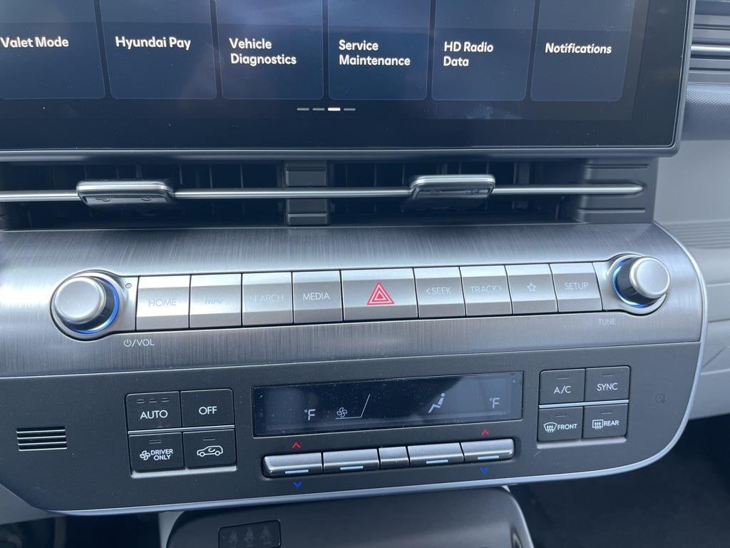 2025 Hyundai KONA ELECTRIC SEL