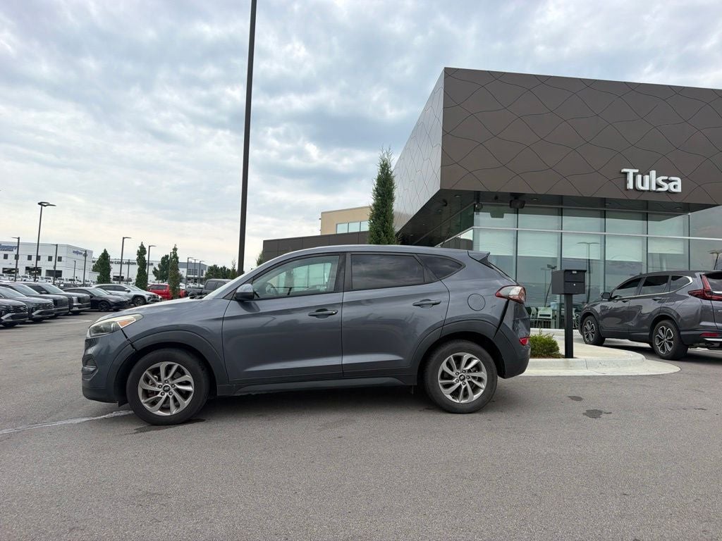2017 Hyundai TUCSON SE