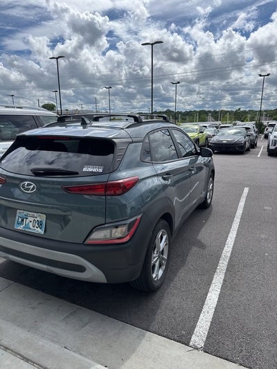 2022 Hyundai KONA SEL