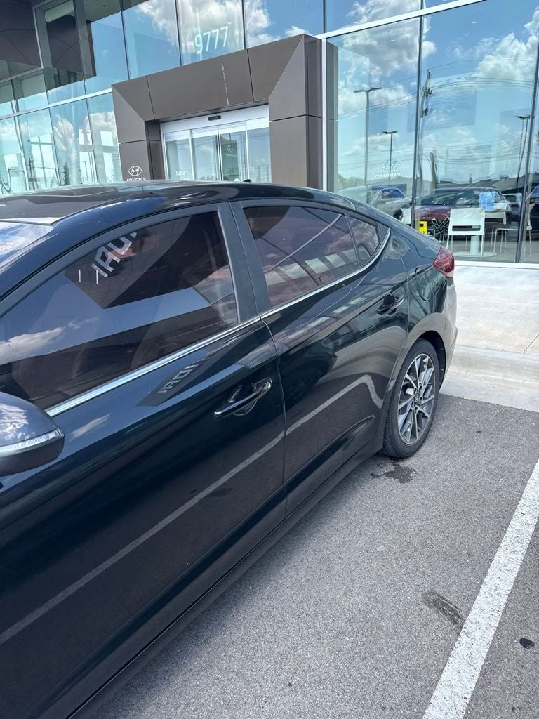 2019 Hyundai ELANTRA Limited