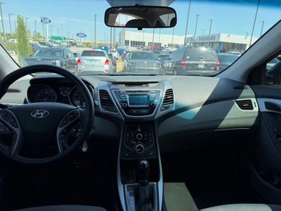 2014 Hyundai ELANTRA SE