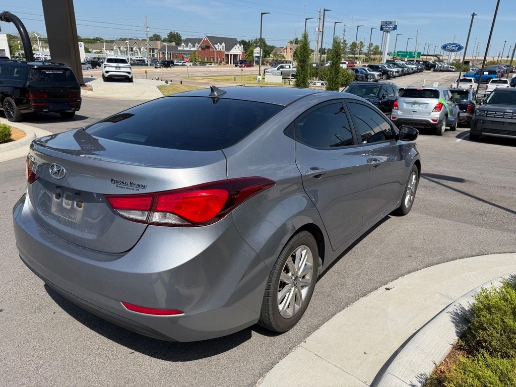 2014 Hyundai ELANTRA SE