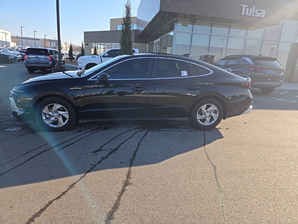 2025 Hyundai SONATA SE