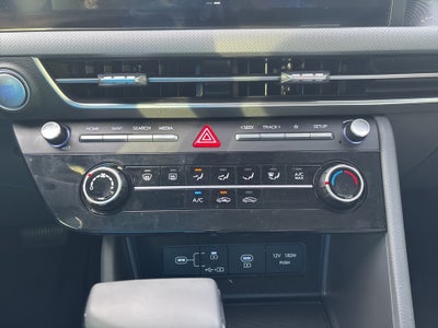 2025 Hyundai SONATA SE