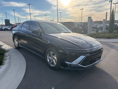 2025 Hyundai SONATA SE
