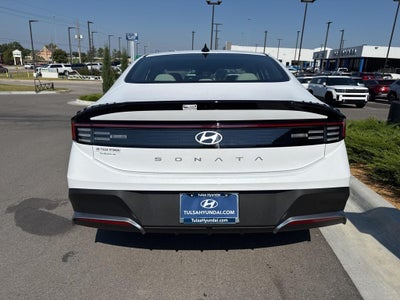 2026 Hyundai SONATA SE