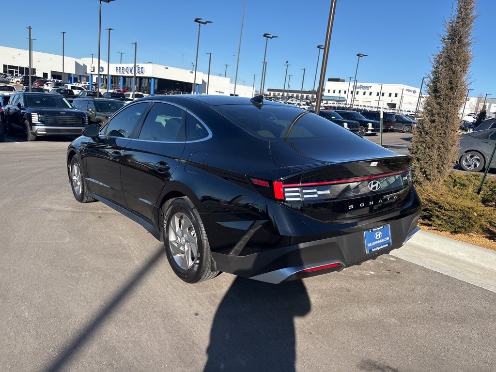2025 Hyundai SONATA SE