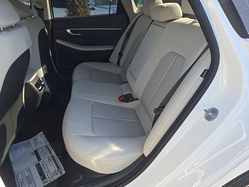 2026 Hyundai SONATA HYBRID SEL