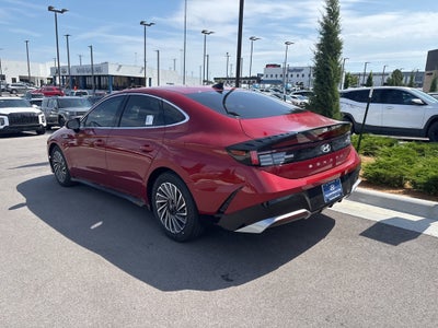 2025 Hyundai SONATA HYBRID SEL