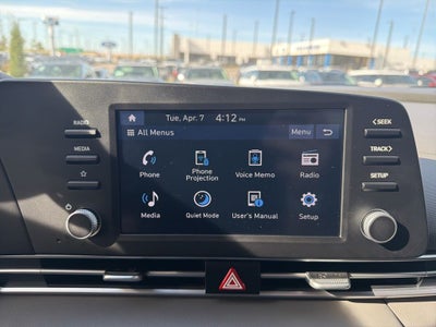 2025 Hyundai ELANTRA SE