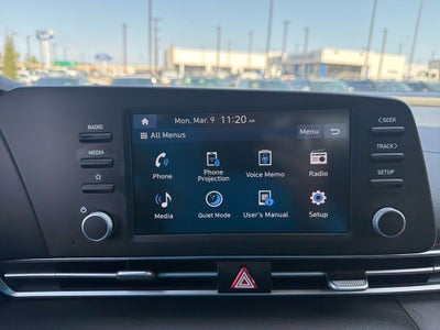 2025 Hyundai ELANTRA SE