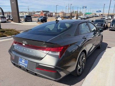 2025 Hyundai ELANTRA SEL Sport