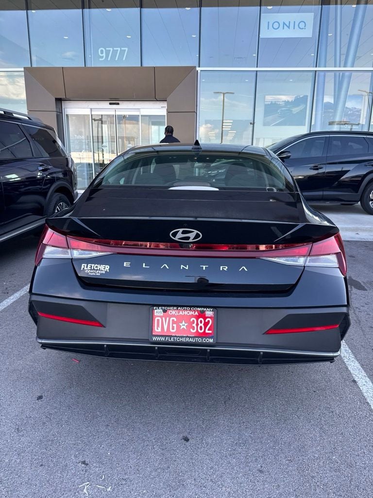 2024 Hyundai ELANTRA SEL