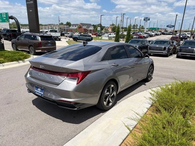 2023 Hyundai ELANTRA HYBRID Limited