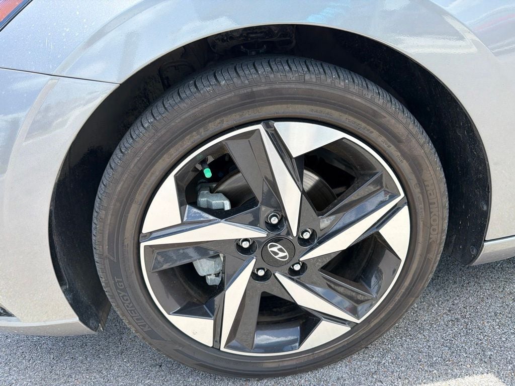 2023 Hyundai ELANTRA HYBRID Limited