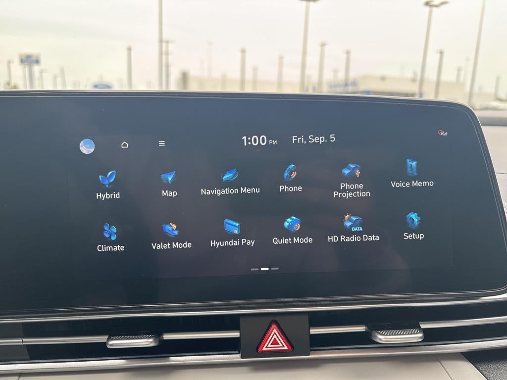 2025 Hyundai ELANTRA HYBRID Limited