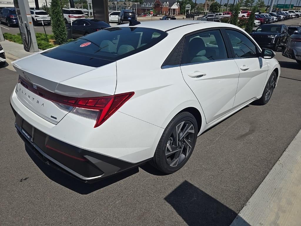 2025 Hyundai ELANTRA HYBRID Limited