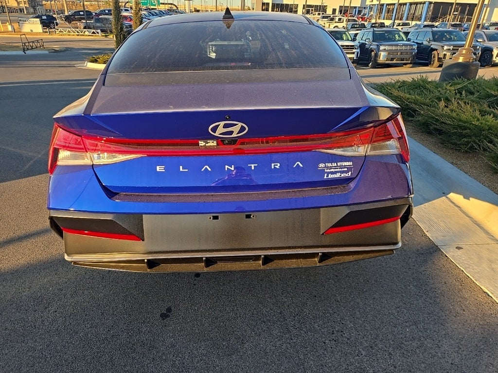 2026 Hyundai ELANTRA Limited