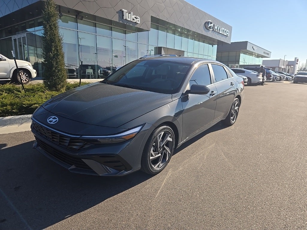 2026 Hyundai ELANTRA Limited