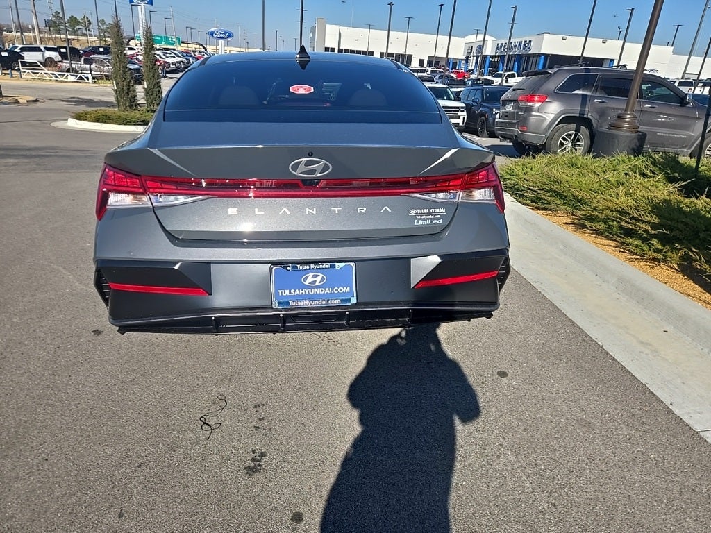 2026 Hyundai ELANTRA Limited