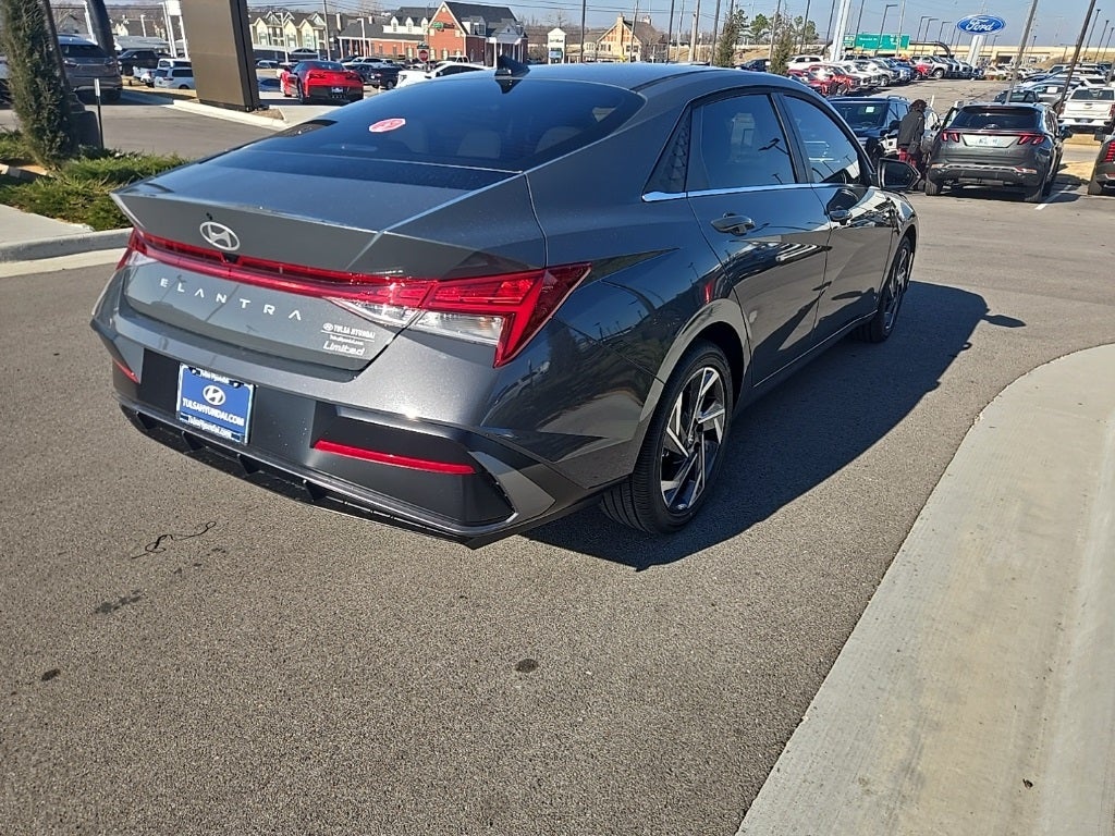 2026 Hyundai ELANTRA Limited