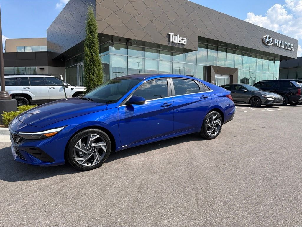 2026 Hyundai ELANTRA Limited