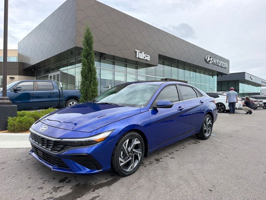 2026 Hyundai ELANTRA Limited