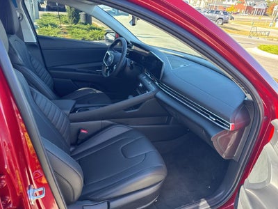 2025 Hyundai ELANTRA Limited
