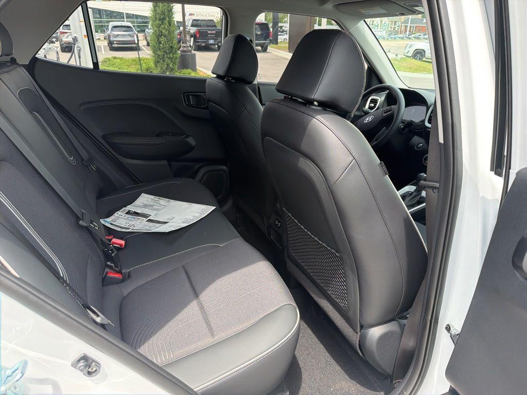 2026 Hyundai VENUE SEL W/Two-Tone Roof