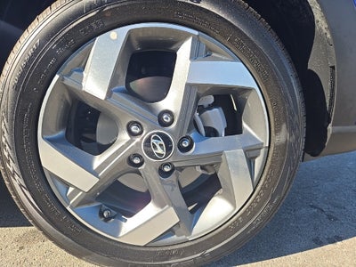 2025 Hyundai VENUE Limited