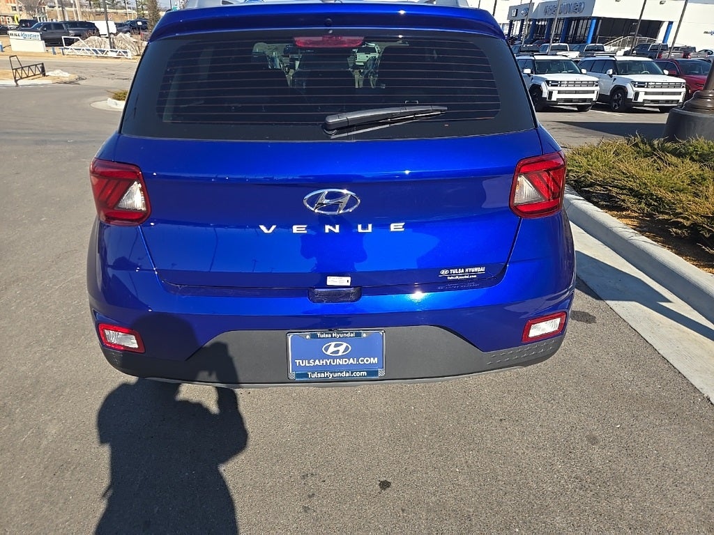 2025 Hyundai VENUE Limited