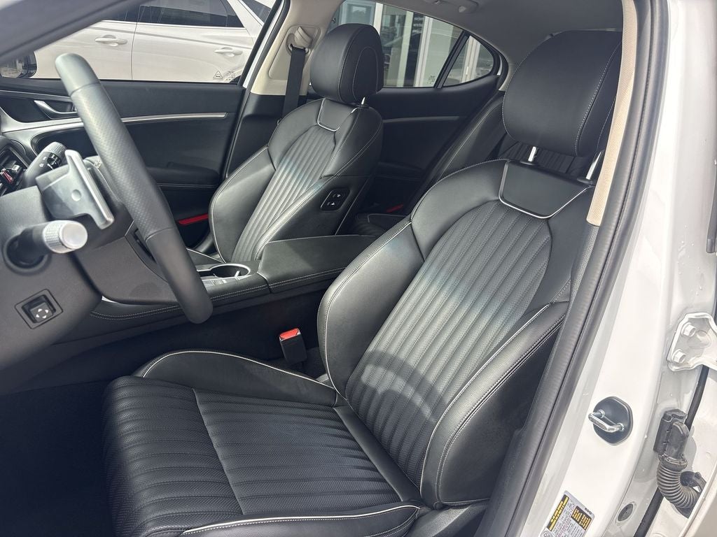 2026 Genesis G70 2.5T Prestige
