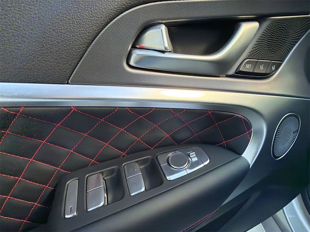 2025 Genesis G70 3.3T Sport Advanced