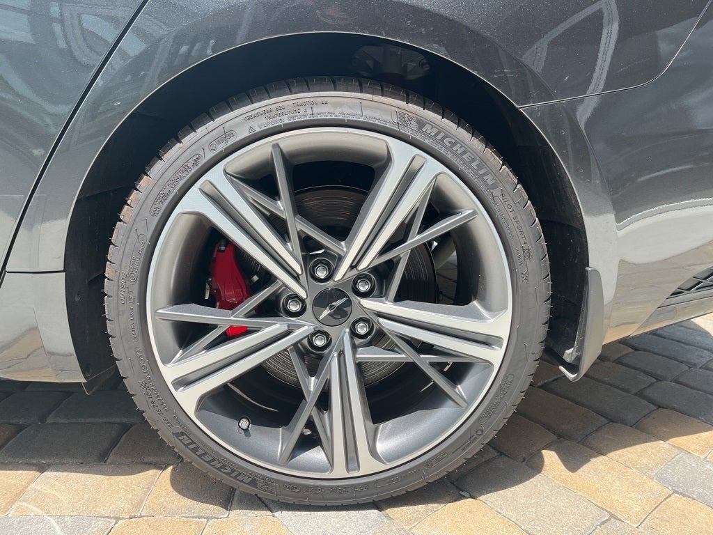 2025 Genesis G70 3.3T Sport Advanced